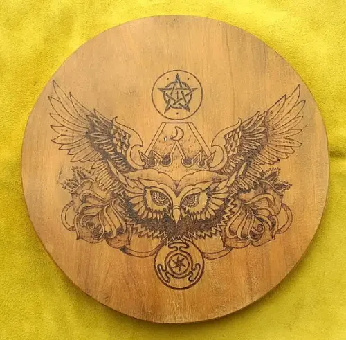 PLACA CORUJA DE HÉCATE 28CM