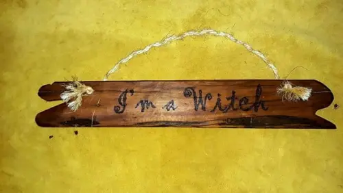 PLACA I'M A WITCH