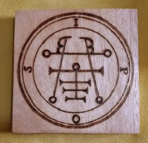 PLACA SIGILO DE IPOS 28CM (REDONDA OU QUADRADA)