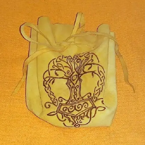 Saquinho / Toalha Couro Árvore da Vida 45cm Mod.01