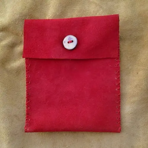 SAQUINHO EM COURO VERMELHO MOD. 06 18x15