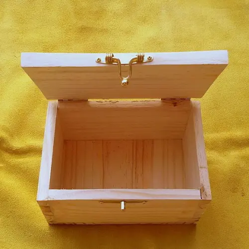 SPELLBOX / CAIXA DE MADEIRA DESENHADA 10X10X17