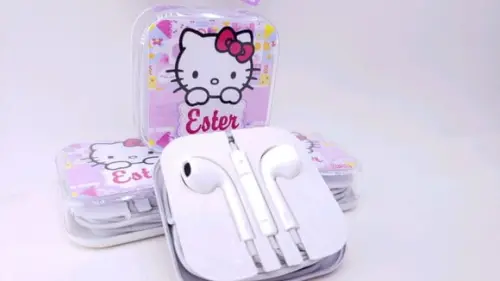 Fone de Ouvido Hello Kitty na Caixinha