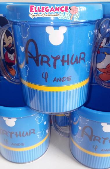 Caneca Mickey e Donald
