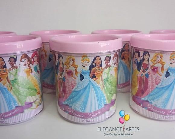 Caneca Princesas