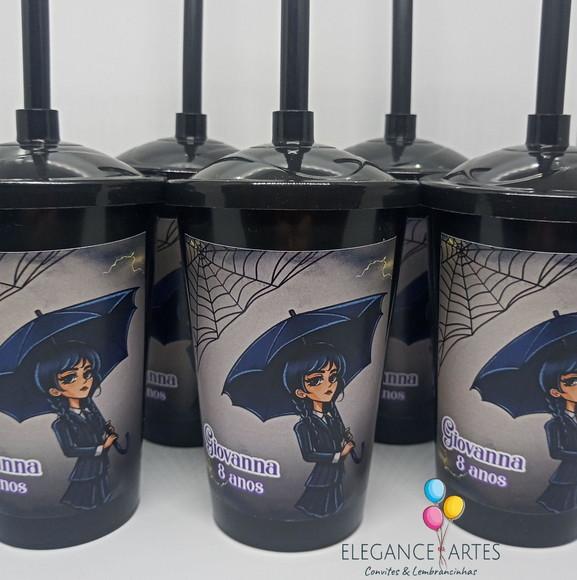 Copo Twister 400ml Wandinha Addams/ Família Addams