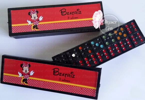 Dominó Minnie