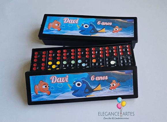 Dominó Procurando Nemo