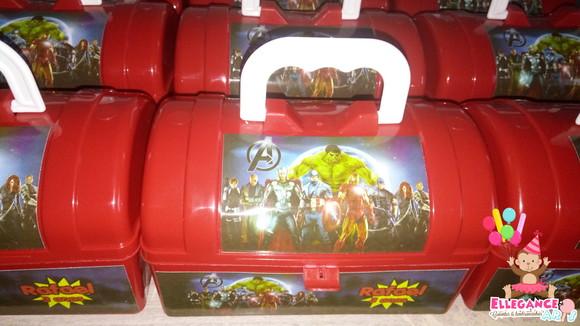 Maleta Baú os Vingadores