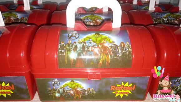 Maleta Baú os Vingadores