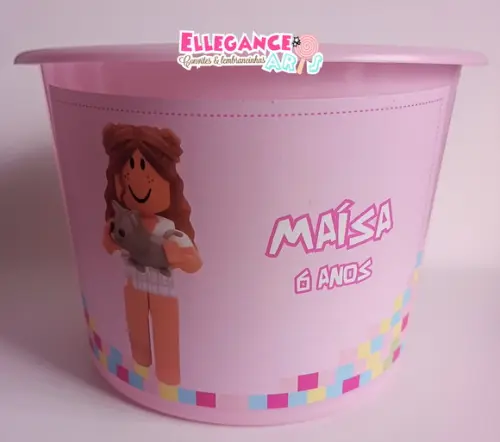 Balde de Pipoca Roblox Menina