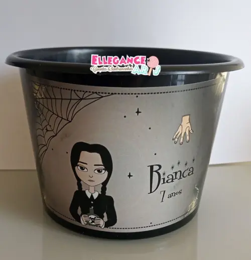 Balde de Pipoca Wandinha Addams/ Família Addams