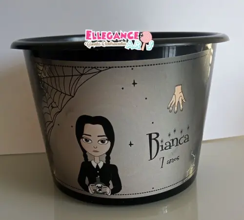 Balde de Pipoca Wandinha Addams/ Família Addams