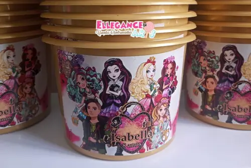Baldinho de Pipoca Ever After High
