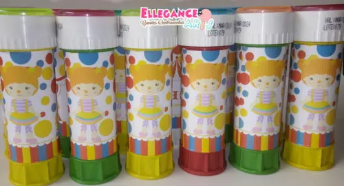 Bolinha de Sabão Circo Menina