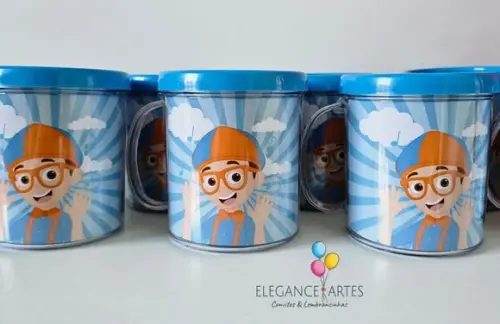 Caneca Blippi