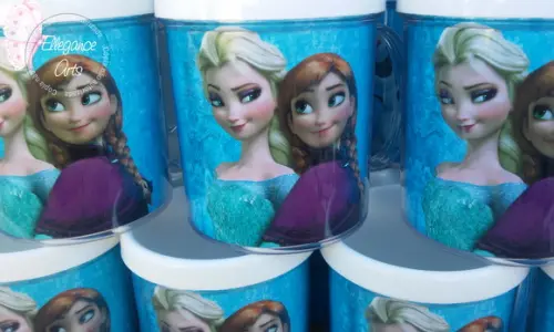 Caneca Frozen