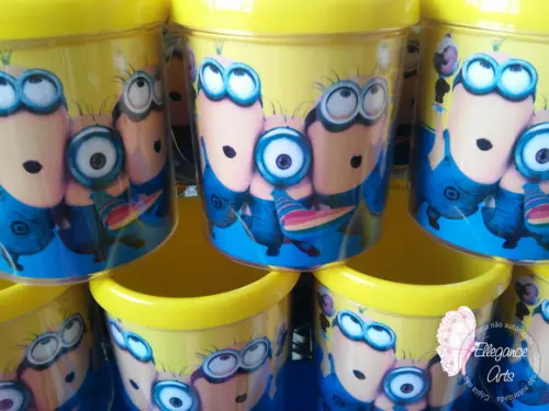 Caneca Minions