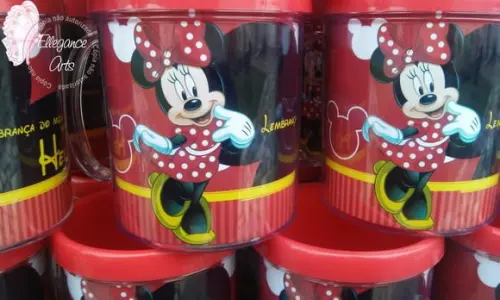 Caneca Minnie e Mickey