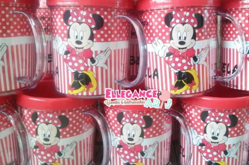 Caneca Minnie Vermelha