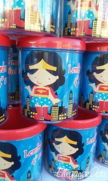 Caneca Mulher Maravilha