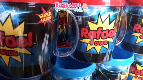 Caneca os Vingadores