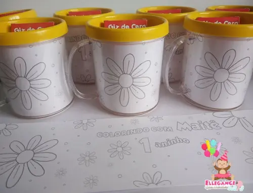 Caneca para Colorir Margaridas