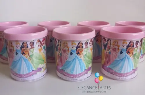 Caneca Princesas