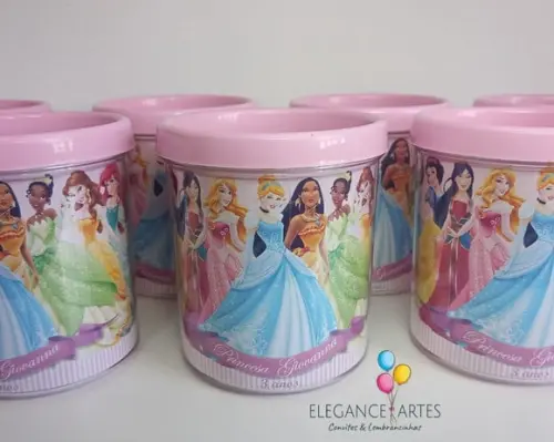 Caneca Princesas