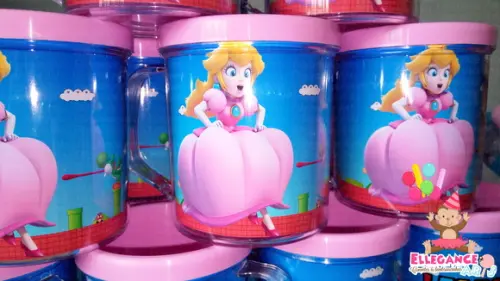 Caneca Princesa Peach Super Mário