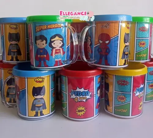 Caneca Super Heróis