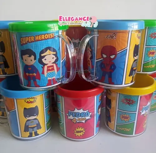 Caneca Super Heróis