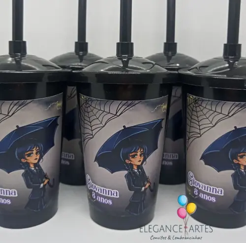 Copo Twister 400ml Wandinha Addams/ Família Addams