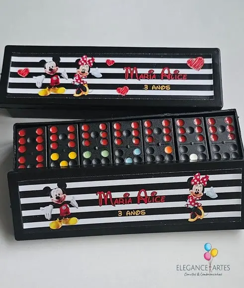 Dominó Mickey e Minnie