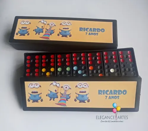 Dominó Minions