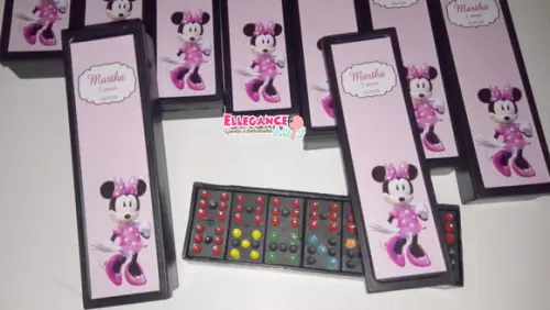 Dominó Minnie