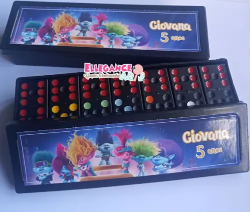 Dominó Trolls 3