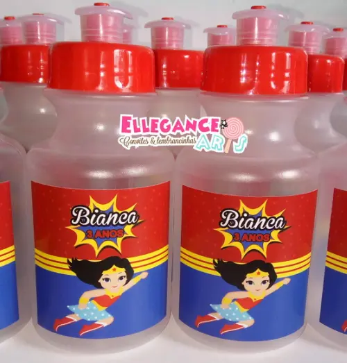 Garrafinha Squeeze Lembrancinha Mulher Maravilha