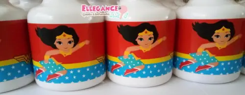 Garrafinha Squeeze Mulher Maravilha