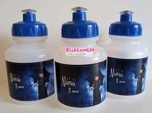 Garrafinha Squeeze Wandinha Addams/familia Addams