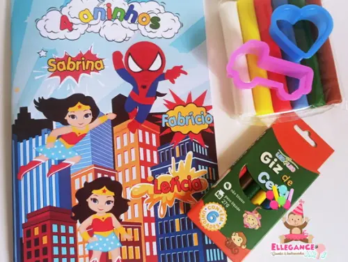 Kit Colorir Heróis