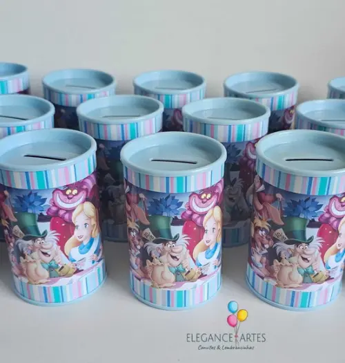 Lembrancinha Alice no País das Maravilhas - Cofrinho