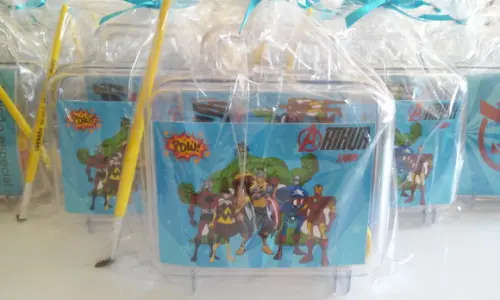 Lembrancinha OS VINGADORES (Kit pintura)