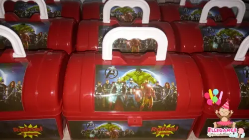 Maleta Baú os Vingadores