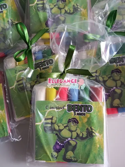 Massinha de Modelar Hulk