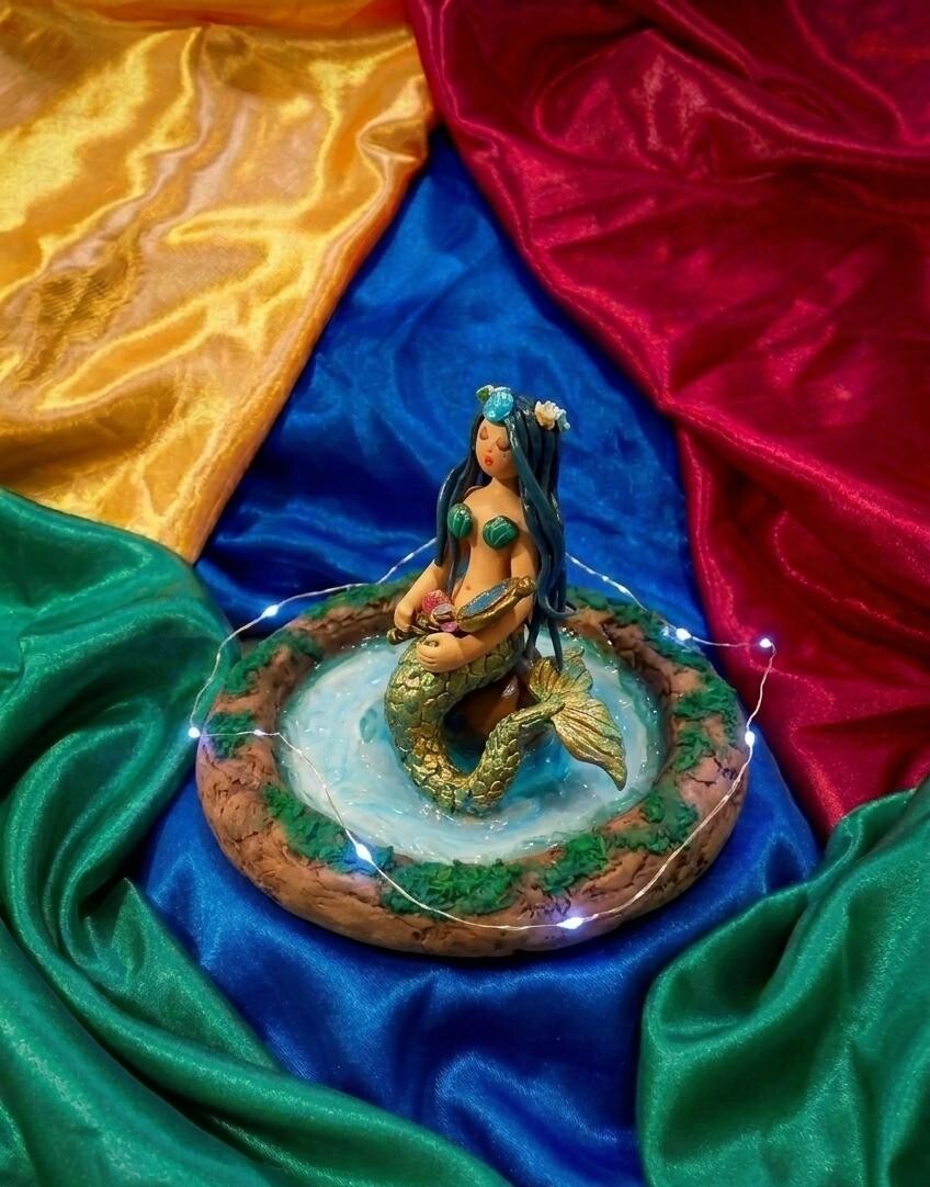 Escultrura Diorama Sereia Yara - Lendas e Mitos Folclore Brasilei