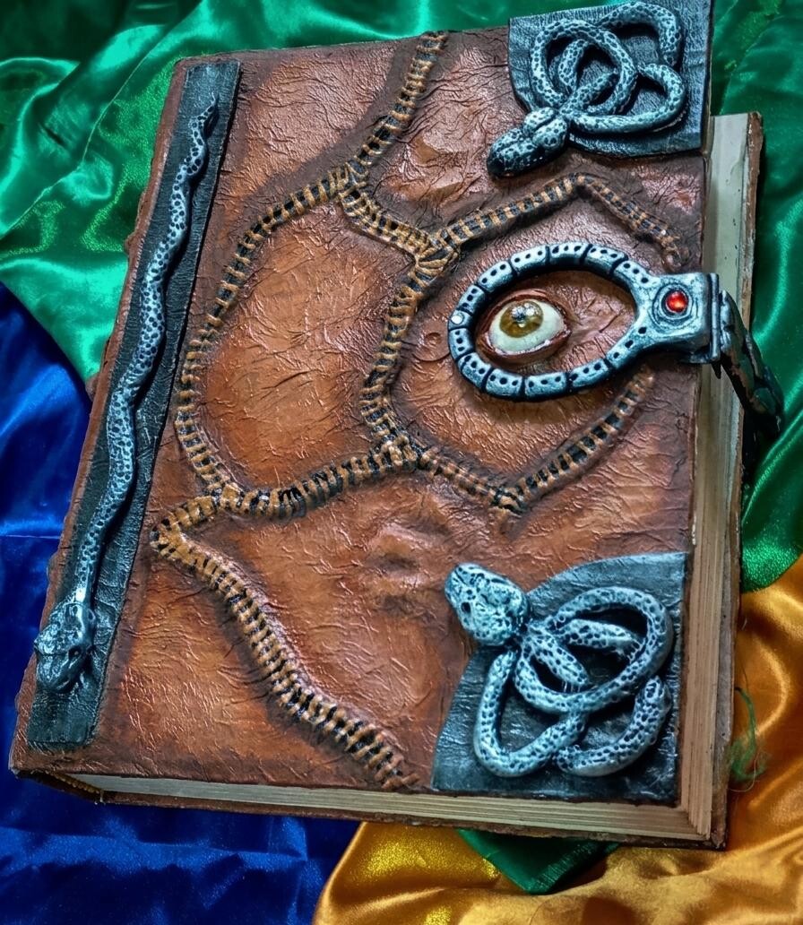 Livro Mágico Irmãs Sanderson Abracadabra Réplica Decorativa