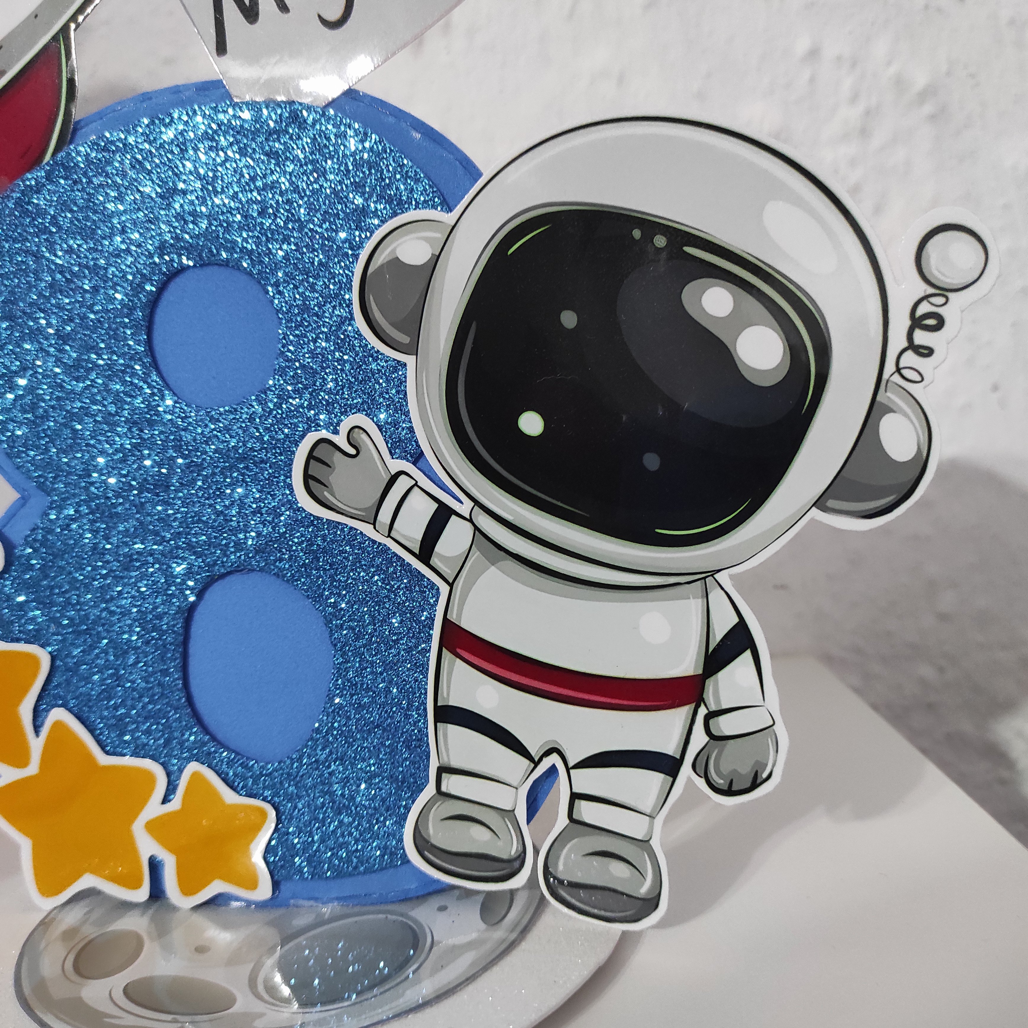 Centro de Mesa Astronauta Personalizado em EVA com Número | Fazem