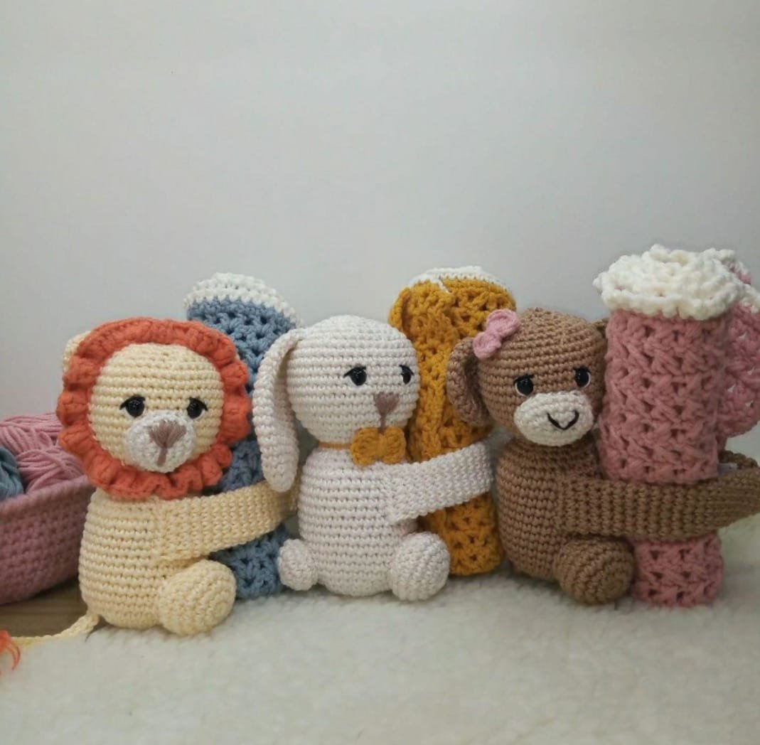 Coleção Apegados Agarradinhos Amigurumi- Pronta Entrega