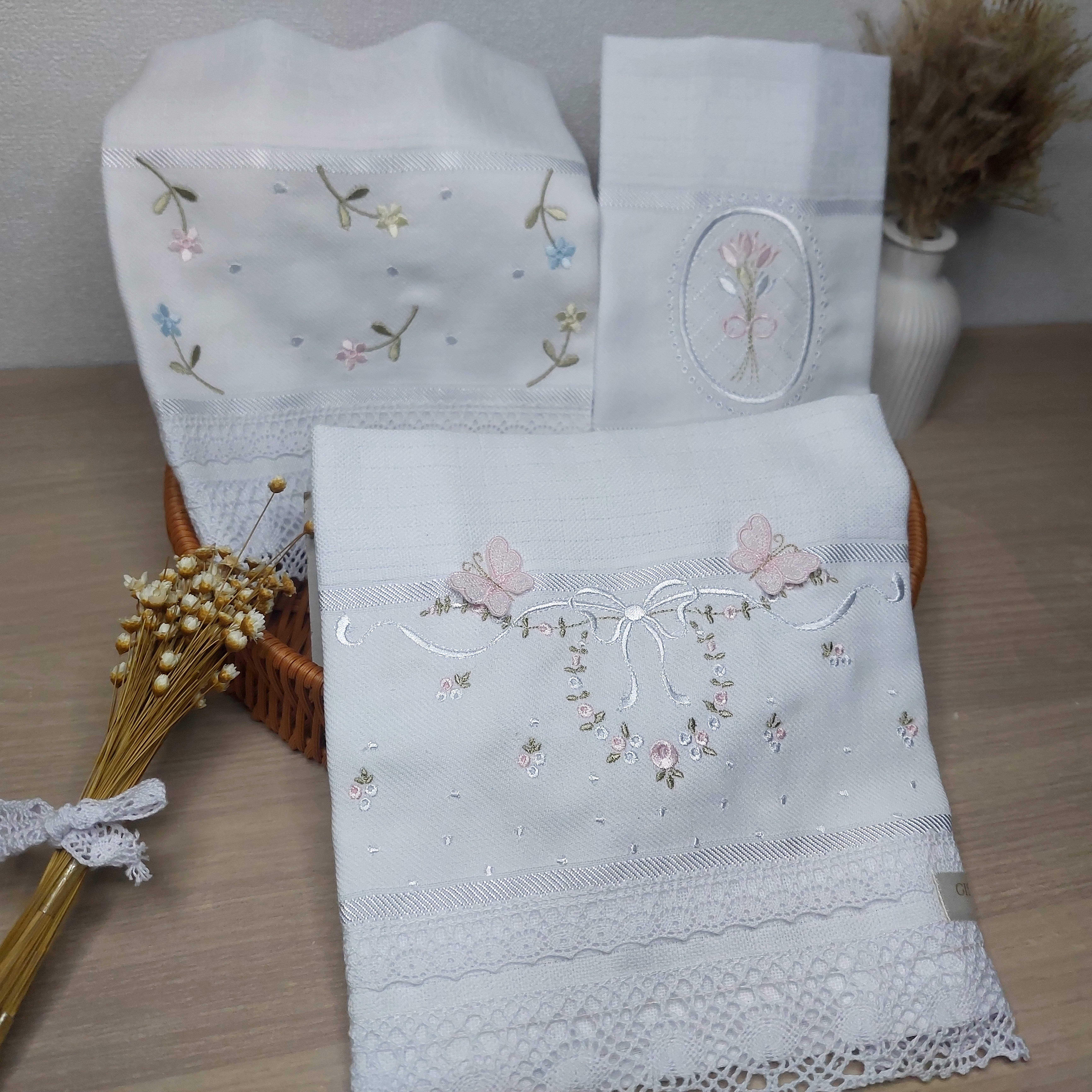 Kit Fraldas de boca floral florzinhas delicadas borboleta 3D